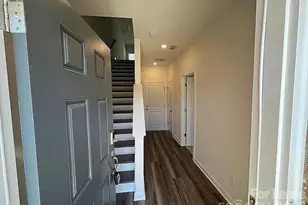 2027 Tears Ln, Charlotte, NC 28217 - Photo 2