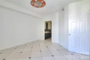 718 W Trade St, Charlotte, NC 28202 - Photo 34
