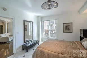 718 W Trade St, Charlotte, NC 28202 - Photo 8