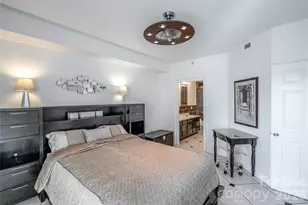 718 W Trade St, Charlotte, NC 28202 - Photo 10