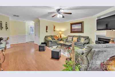 7135 Haines Mill Road, Charlotte, NC 28273 - Photo 4