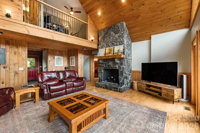 515 Raccoon Branch Road, Green Mountain, NC 28740 - Photo 16