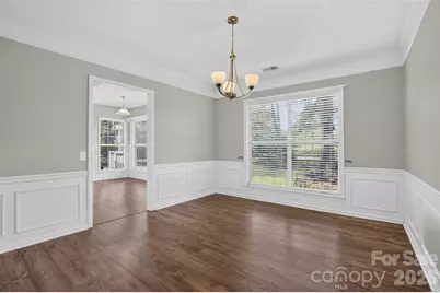 5936 Downfield Wood Drive, Charlotte, NC 28269 - Photo 8