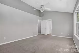5936 Downfield Wood Dr, Charlotte, NC 28269 - Photo 22