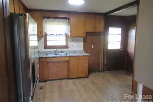 2084 Shuford Rd, Lincolnton, NC 28092 - Photo 8