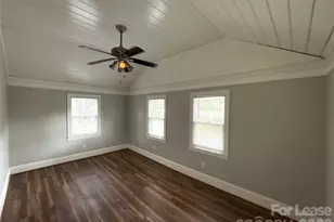 4908 Elder Ave, Charlotte, NC 28205 - Photo 16