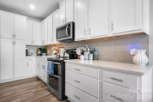 4455 Reed Crk Dr, Sherrills Ford, NC 28673 - Photo 8