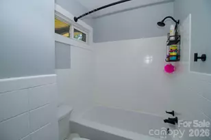 36 Clarendon Rd, Asheville, NC 28806 - Photo 6