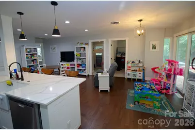 36 Clarendon Road, Asheville, NC 28806 - Photo 22