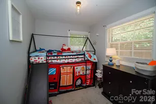 36 Clarendon Rd, Asheville, NC 28806 - Photo 8