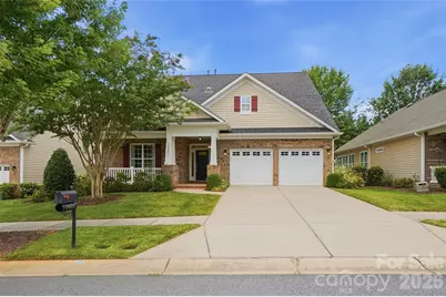 18421 Neville Avenue, Cornelius, NC 28031 - Photo 2