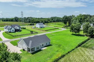 3013 Isle Ln, Monroe, NC 28110 - Photo 4