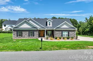3013 Isle Ln, Monroe, NC 28110 - Photo 1