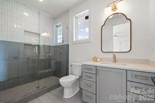 2670 Charleston Ct, Claremont, NC 28610 - Photo 30