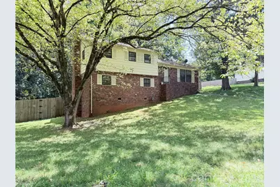 931 Pineborough Road, Charlotte, NC 28212 - Photo 1
