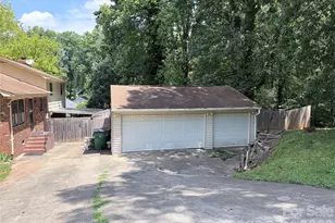 931 Pineborough Rd, Charlotte, NC 28212 - Photo 32