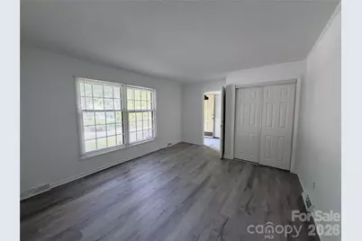 931 Pineborough Road, Charlotte, NC 28212 - Photo 4