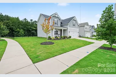5005 Painswick Place, Charlotte, NC 28215 - Photo 2