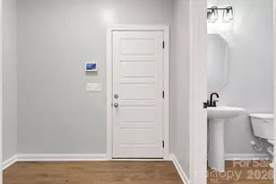 5005 Painswick Pl, Charlotte, NC 28215 - Photo 18