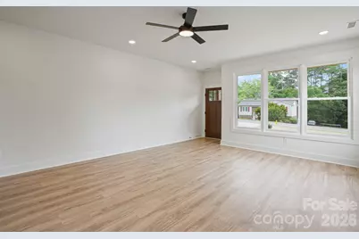 708 Meadowood Street, Hudson, NC 28638 - Photo 6