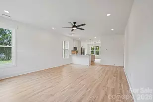 708 Meadowood St, Hudson, NC 28638 - Photo 10