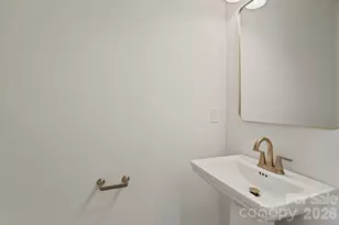 708 Meadowood St, Hudson, NC 28638 - Photo 24