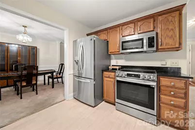 2708 Kirkholm Drive, Matthews, NC 28105 - Photo 12