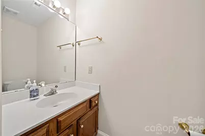 2708 Kirkholm Drive, Matthews, NC 28105 - Photo 6