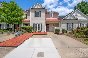 4313 Eaves Ln, Charlotte, NC 28215 - Photo 2