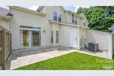 4313 Eaves Lane, Charlotte, NC 28215 - Photo 36