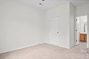4313 Eaves Ln, Charlotte, NC 28215 - Photo 22