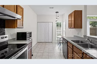4313 Eaves Lane, Charlotte, NC 28215 - Photo 14