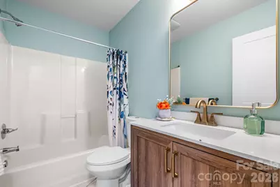 2266 9th Avenue Drive NE, Hickory, NC 28601 - Photo 20