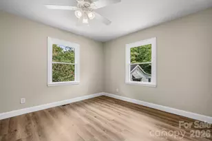 2266 9th Ave Dr NE, Hickory, NC 28601 - Photo 14