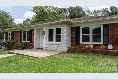 2266 9th Avenue Drive NE, Hickory, NC 28601 - Photo 32