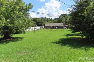 1170 Parkmont Ln, Rock Hill, SC 29730 - Photo 2