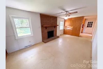 8901 Hood Road, Charlotte, NC 28215 - Photo 10