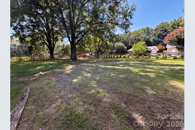 8901 Hood Road, Charlotte, NC 28215 - Photo 22