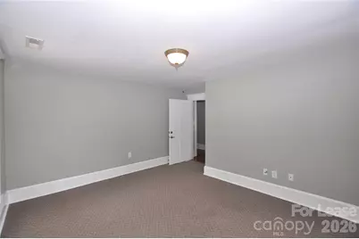 16 Oak Grove Street, Mount Holly, NC 28120 - Photo 2