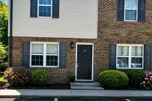 1123 3rd Ave SW, Hickory, NC 28602 - Photo 1
