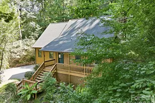 34 Tuckaway Dr, Asheville, NC 28803 - Photo 6