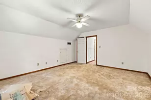 34 Tuckaway Dr, Asheville, NC 28803 - Photo 30