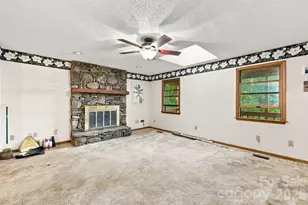 34 Tuckaway Dr, Asheville, NC 28803 - Photo 22