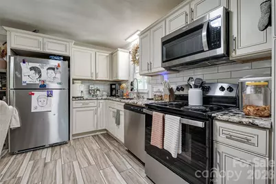 531 Stilwell Oaks Circle, Charlotte, NC 28212 - Photo 8