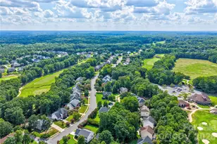 10823 Persimmon Creek Dr, Charlotte, NC 28227 - Photo 46