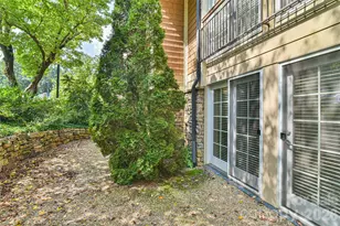 211 Bowling Park Rd, Asheville, NC 28803 - Photo 22