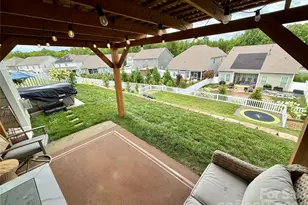 172 Longleaf Dr, Mooresville, NC 28117 - Photo 32