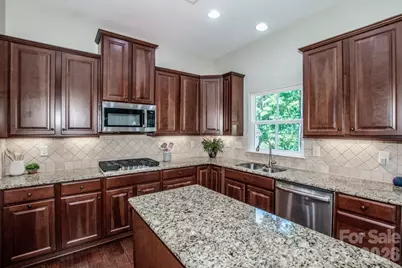 197 Chaska Loop, Troutman, NC 28166 - Photo 12
