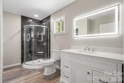 242 8th Avenue Drive SW, Hickory, NC 28602 - Photo 10