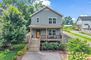 27 Busbee View Rd, Asheville, NC 28803 - Photo 1